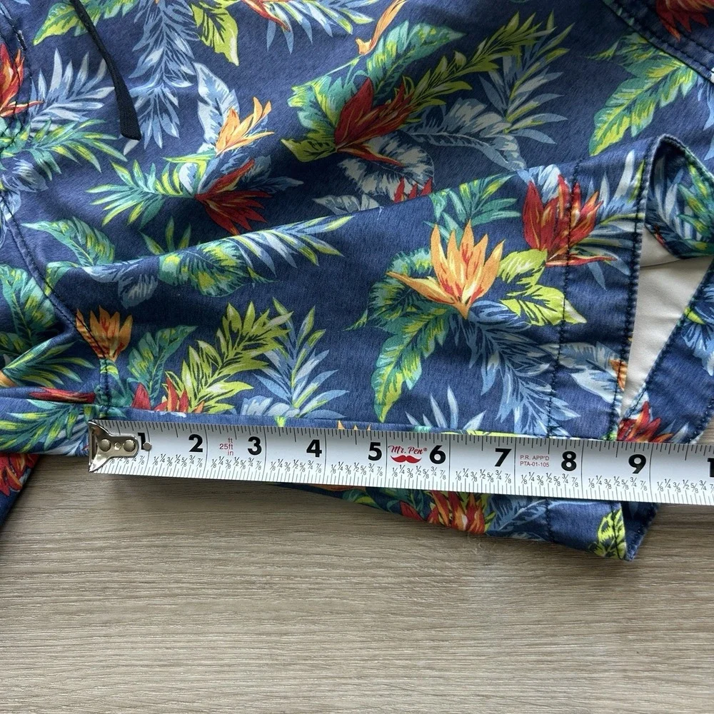 Abercrombie & Fitch Medium Campus Fit Swim‎ Shorts Multicolor Hawaiian